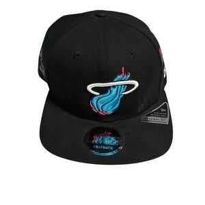 Miami Heat Vice NBA Snapback Hat New Era 9Fifty 305 Graphic Print 2006 2…